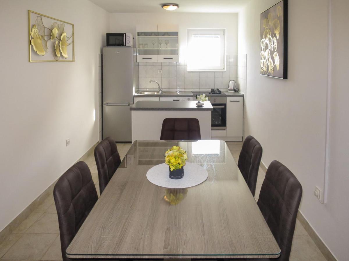 Holiday Home Tone By Interhome Privlaka  Exteriör bild
