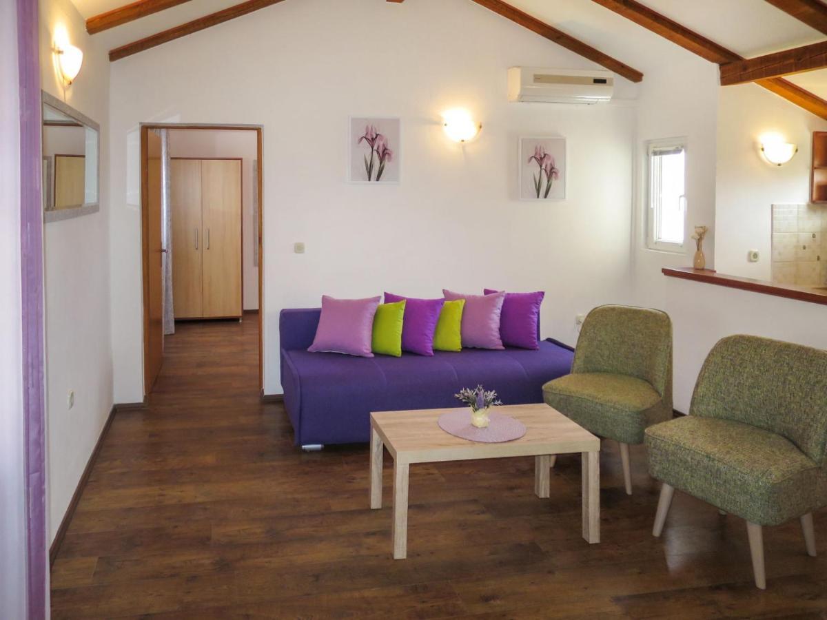 Holiday Home Tone By Interhome Privlaka  Exteriör bild