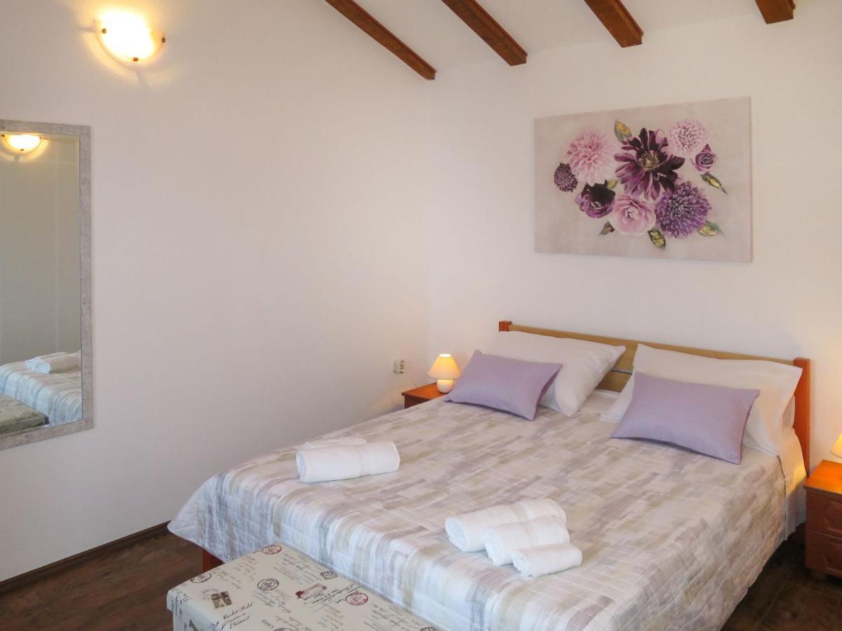 Holiday Home Tone By Interhome Privlaka  Exteriör bild